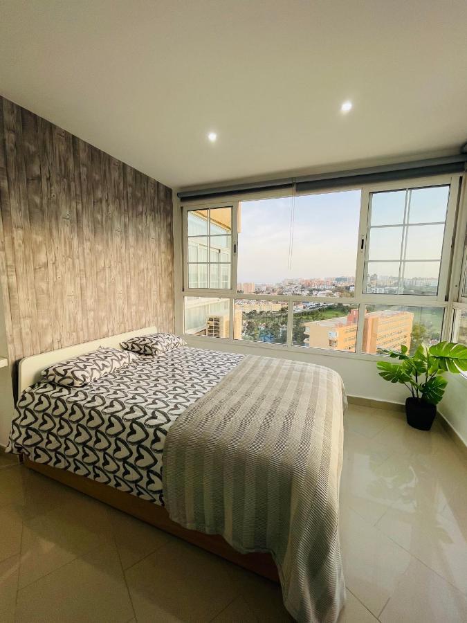 Apartamento La Torre 1337 Precioso, Moderno Y Con Piscina Torremolinos Exterior photo