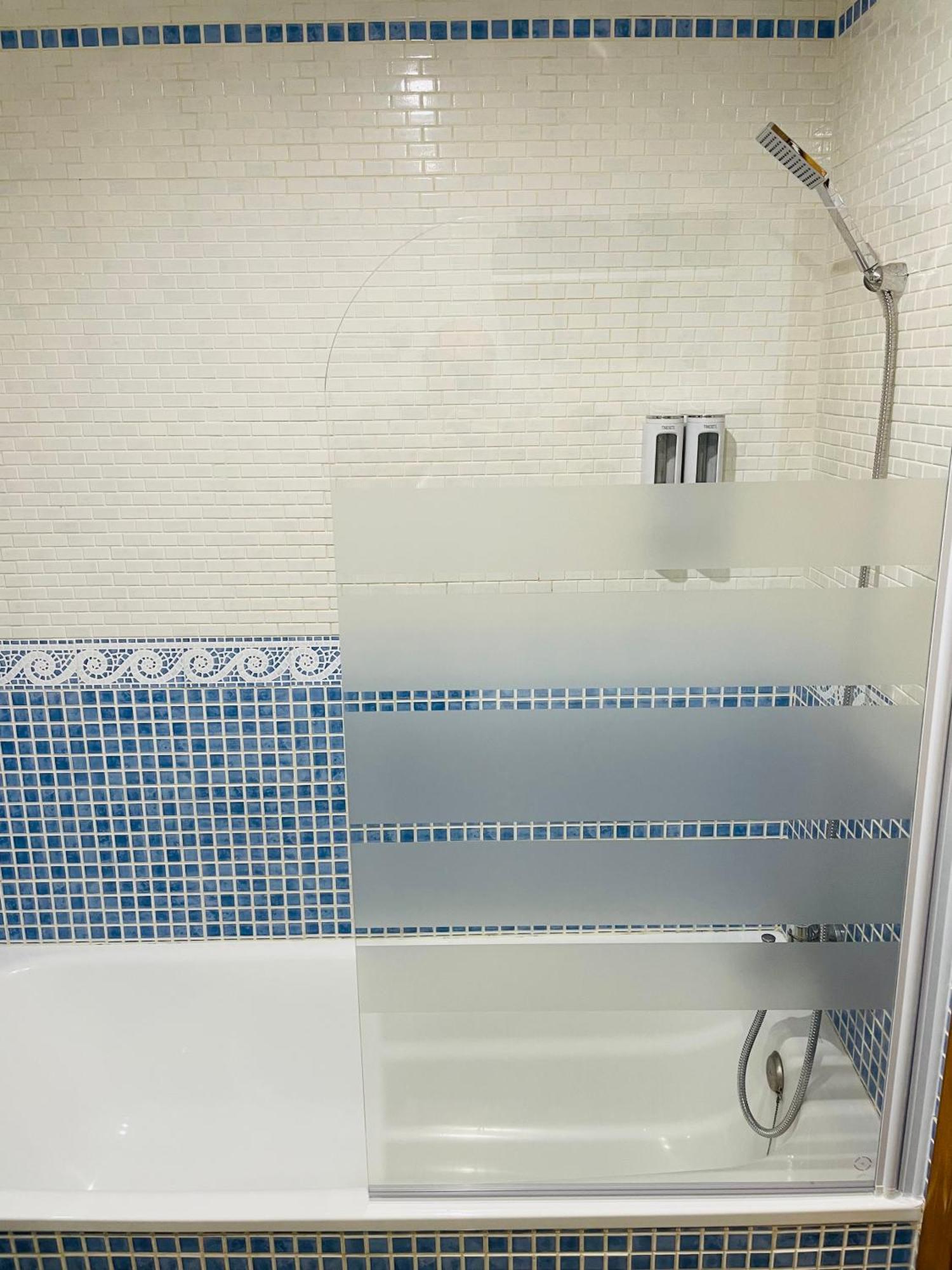 Apartamento La Torre 1337 Precioso, Moderno Y Con Piscina Torremolinos Exterior photo