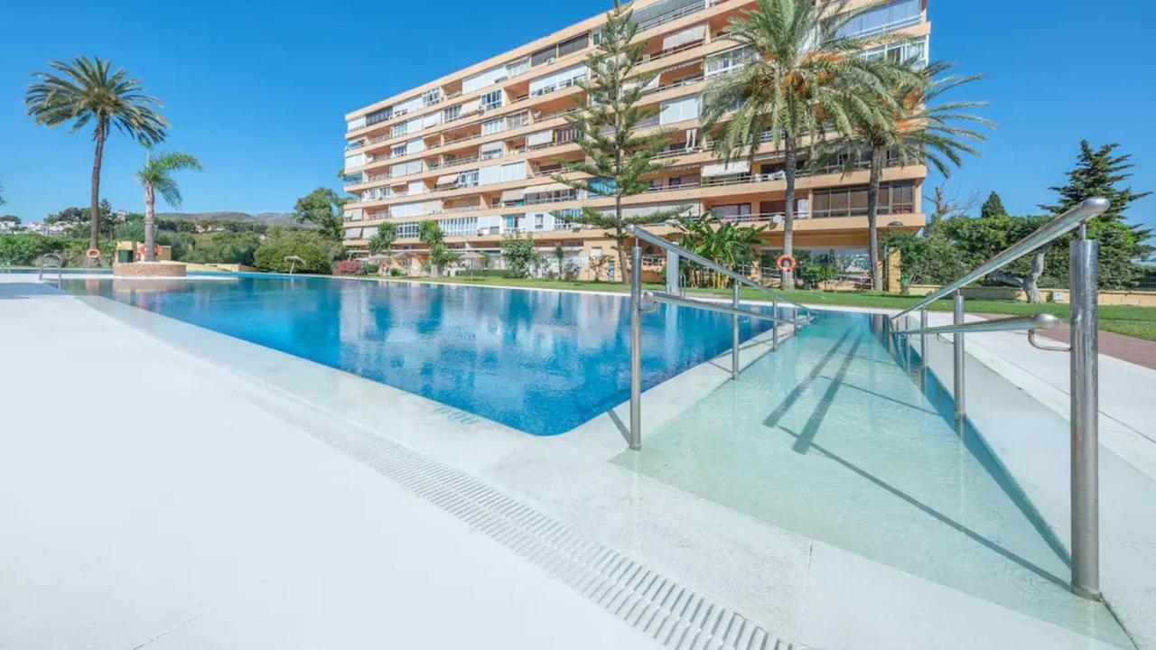 Apartamento La Torre 1337 Precioso, Moderno Y Con Piscina Torremolinos Exterior photo